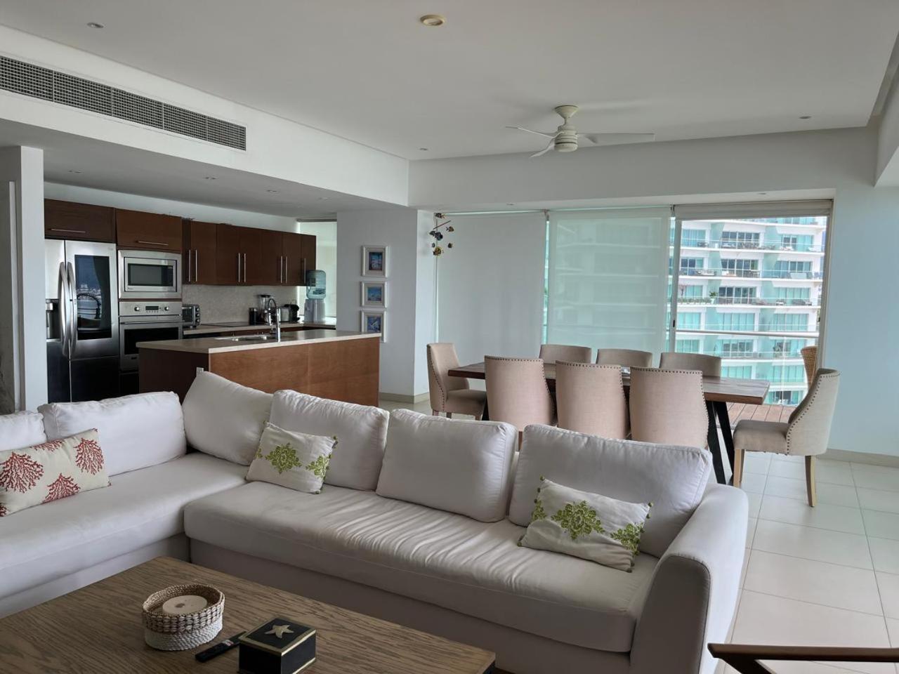 Icon Vallarta, Puerto Vallarta Ngoại thất bức ảnh