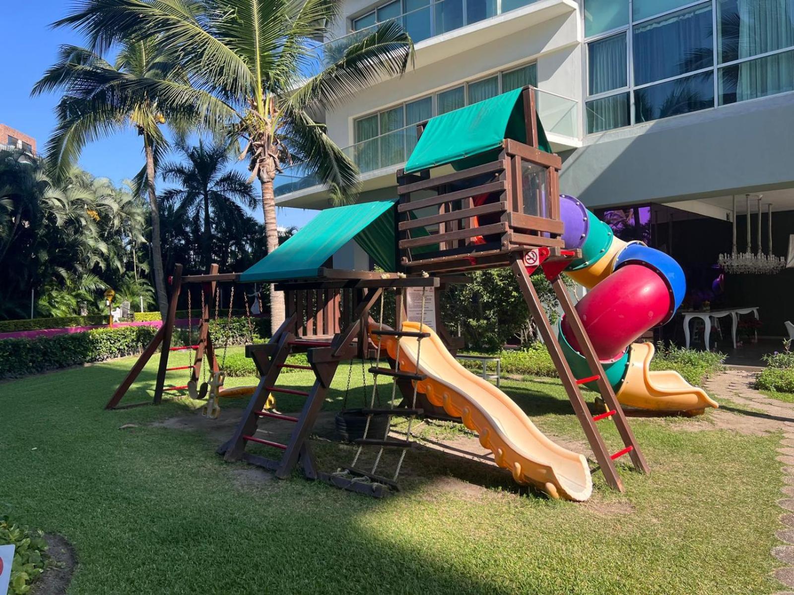 Icon Vallarta, Puerto Vallarta Ngoại thất bức ảnh